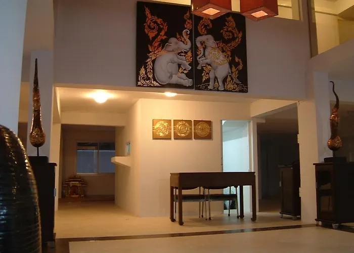 Hotel The Boss's Place Sathorn Bangkok