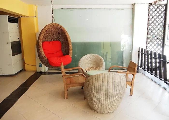 The Boss's Place Sathorn 3*