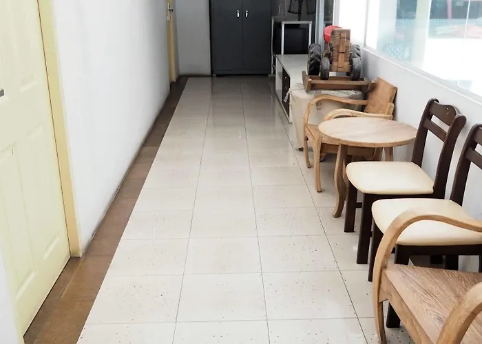 The Boss's Place Sathorn Hotel 3*